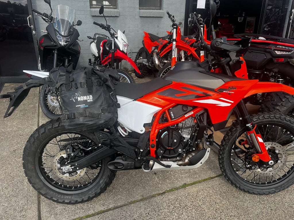 NOMAD MOTO Rackless 80L – Waterproof Soft Luggage