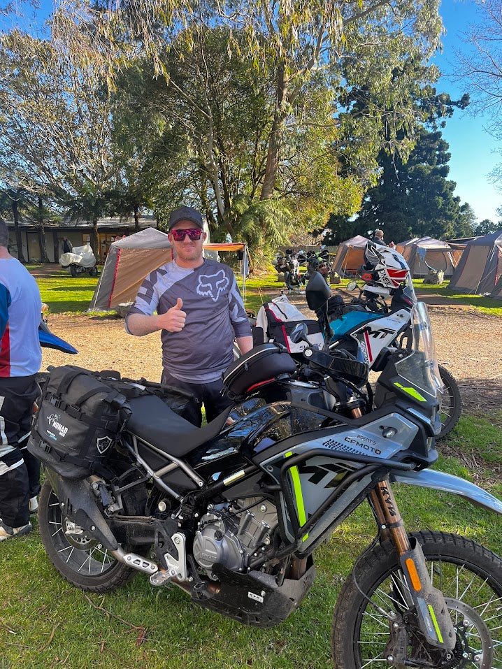 NOMAD MOTO soft panniers on touring motorcycle