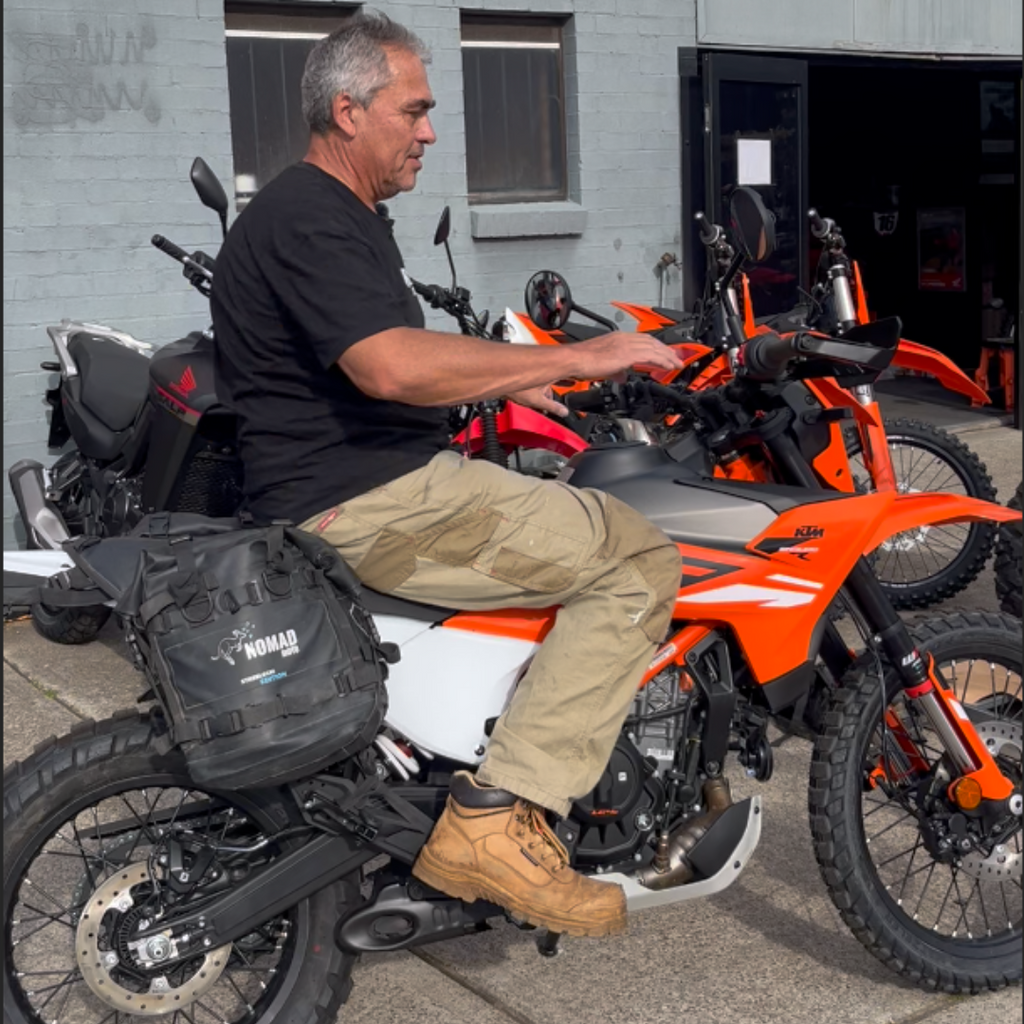 NOMAD MOTO Rackless 80L – Waterproof Soft Luggage